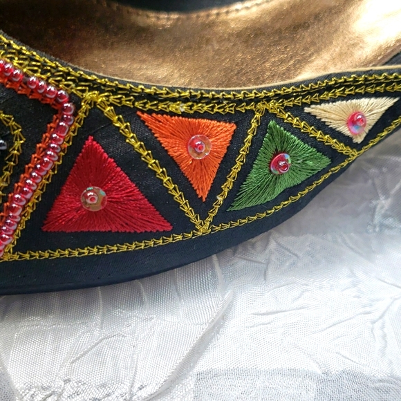 Tribeca Beautiful Beaded Embroidered Multi Color Women's Shoes Size 8.5 - Picture 6 of 13